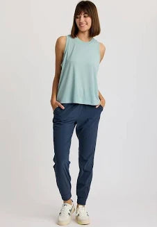 Women's Elevate Lightweight Tank