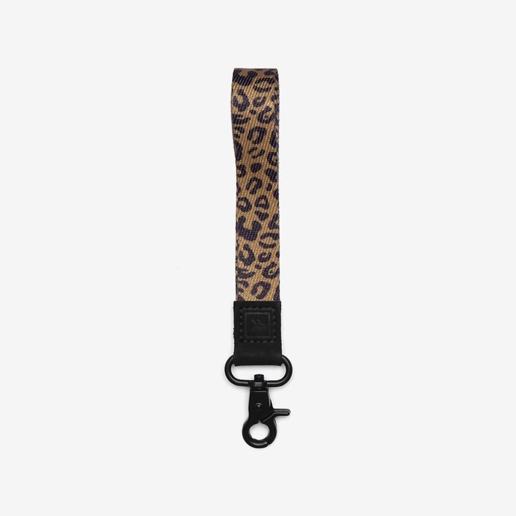 Thread Handbags, Wallets & Cases Fierce Thread Wrist Lanyard