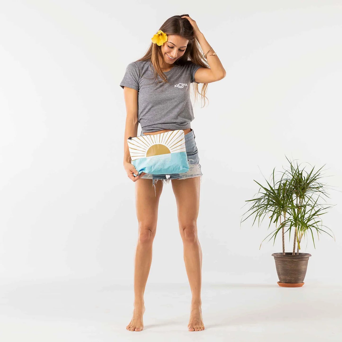 Aloha Mid Pouch