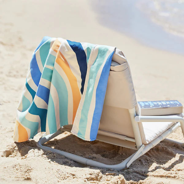 Towel Specialties. Skipper Bag & Beach Towel Set