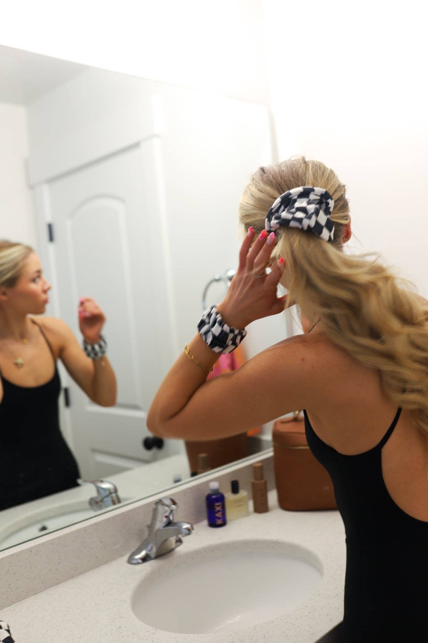 KAXI - KAXI TOWEL SCRUNCHIES ( 2 PATTERNS )