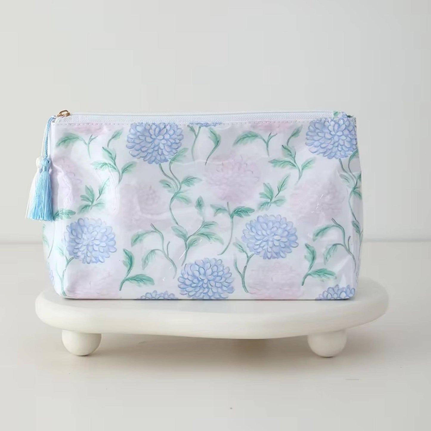 Southern My Sass - Waterproof Cosmetic Case PVC Make up Bag Hydrangea Horizon