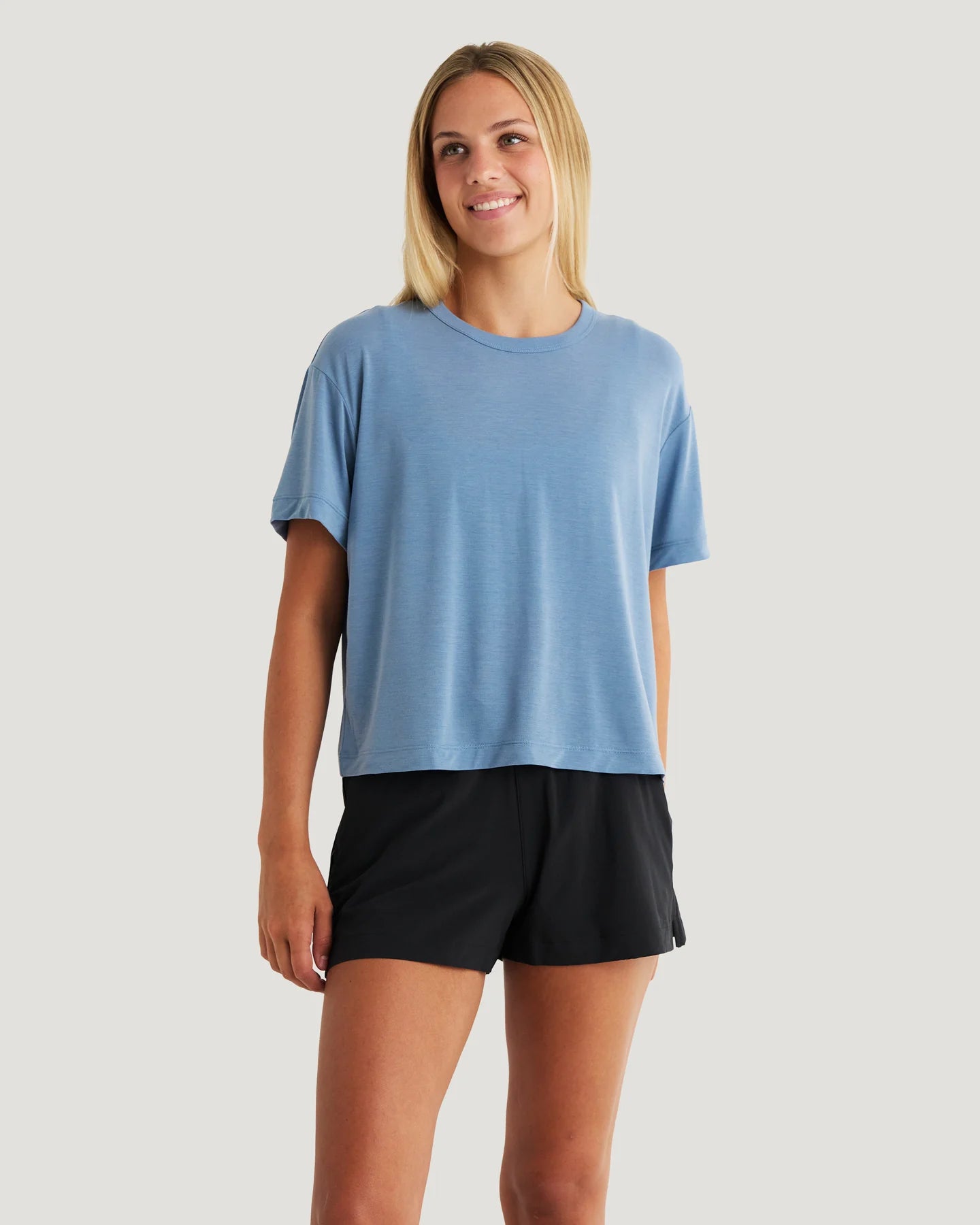 Women's Elevate Lightweight Tee