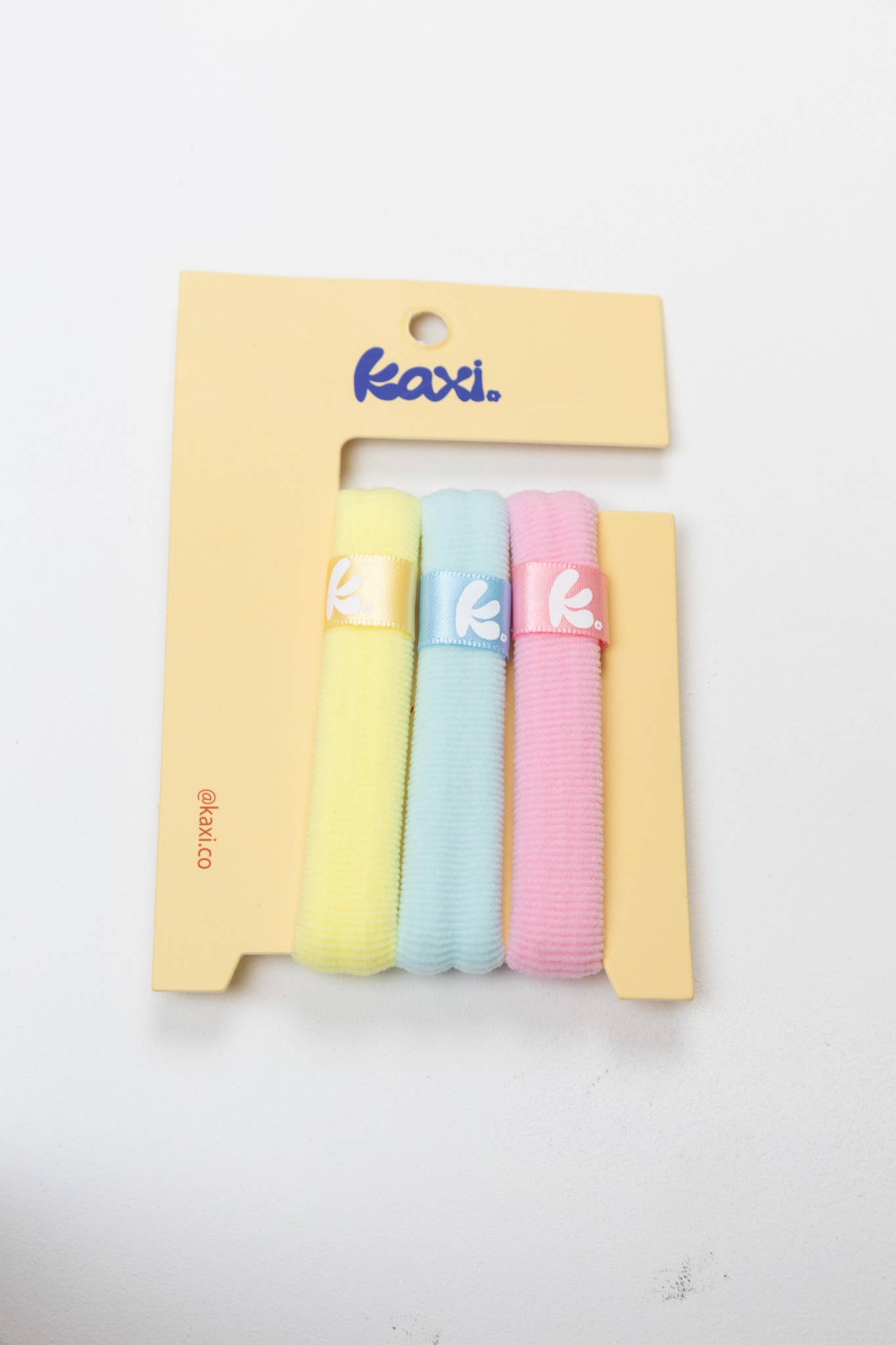 KAXI - Solid High Intensi"ties"