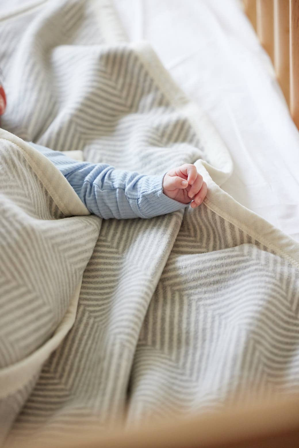 Chappy Wrap - Harborview Herringbone Light Grey Blanket